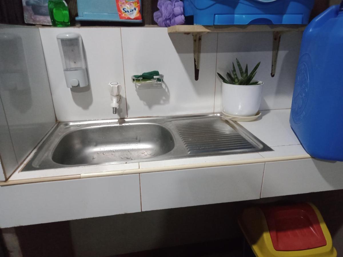 Dalinda'S Homestay Puerto Princesa Екстериор снимка