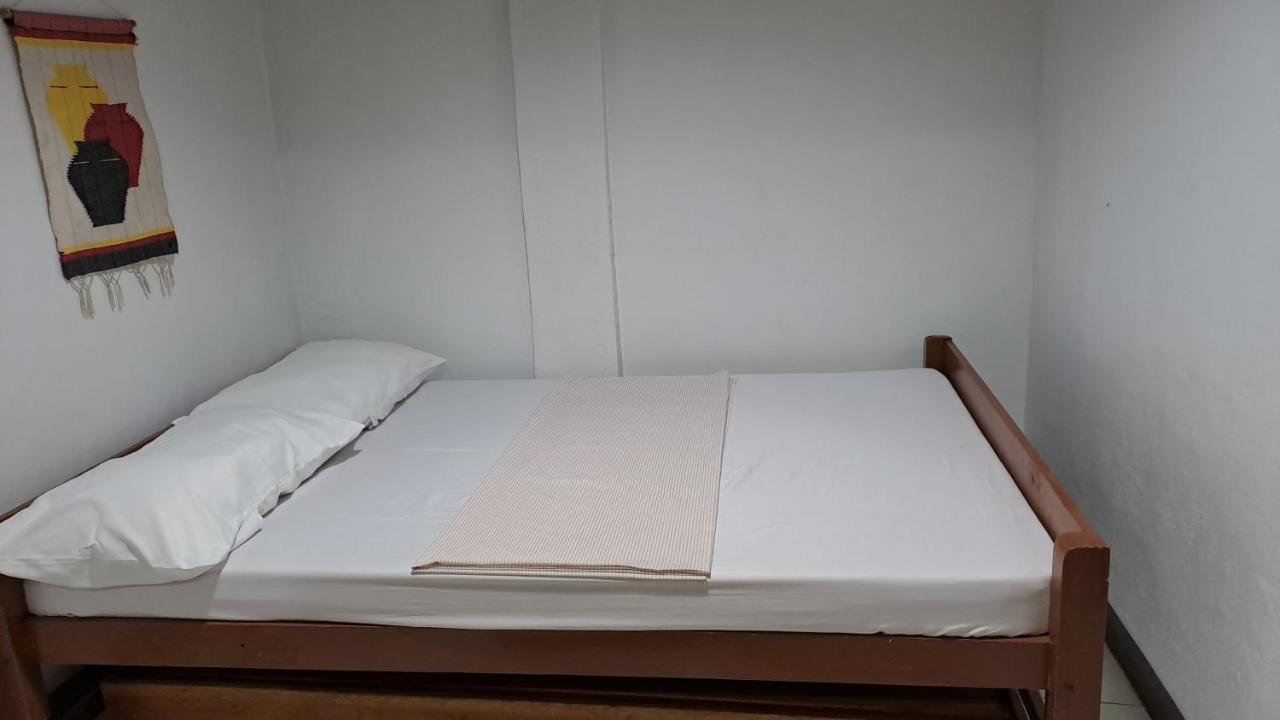 Dalinda'S Homestay Puerto Princesa Екстериор снимка